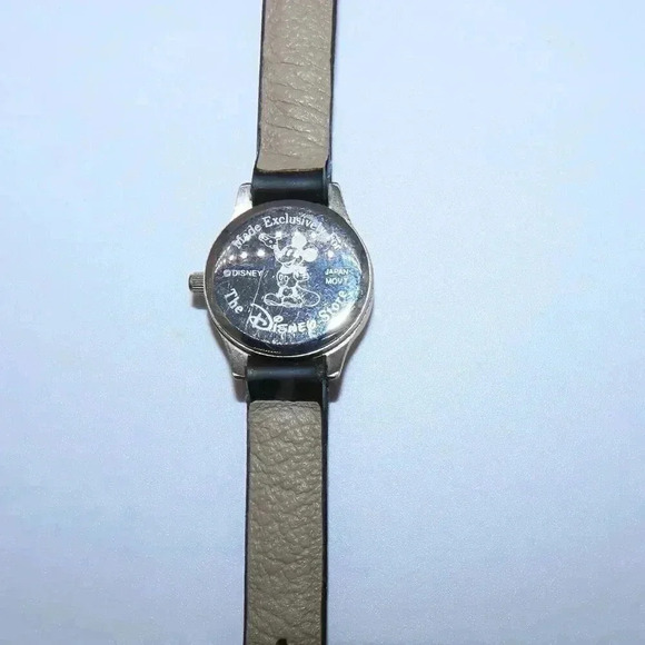 Vintage Disney store Minnie Mouse watch - Needs Battery - Picture 4 of 5